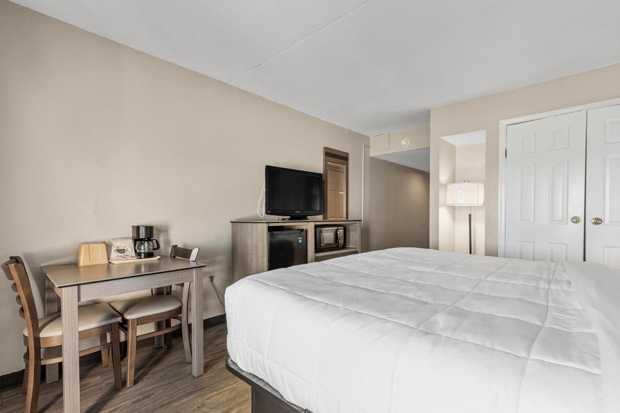 מירטל ביץ' Ocean Crest Inn And Suites חדר תמונה