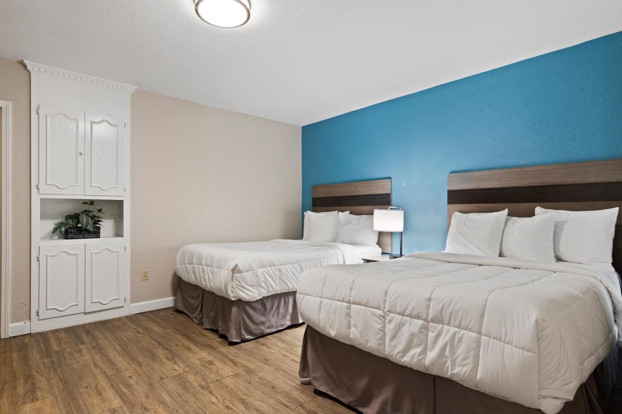 מירטל ביץ' Ocean Crest Inn And Suites חדר תמונה