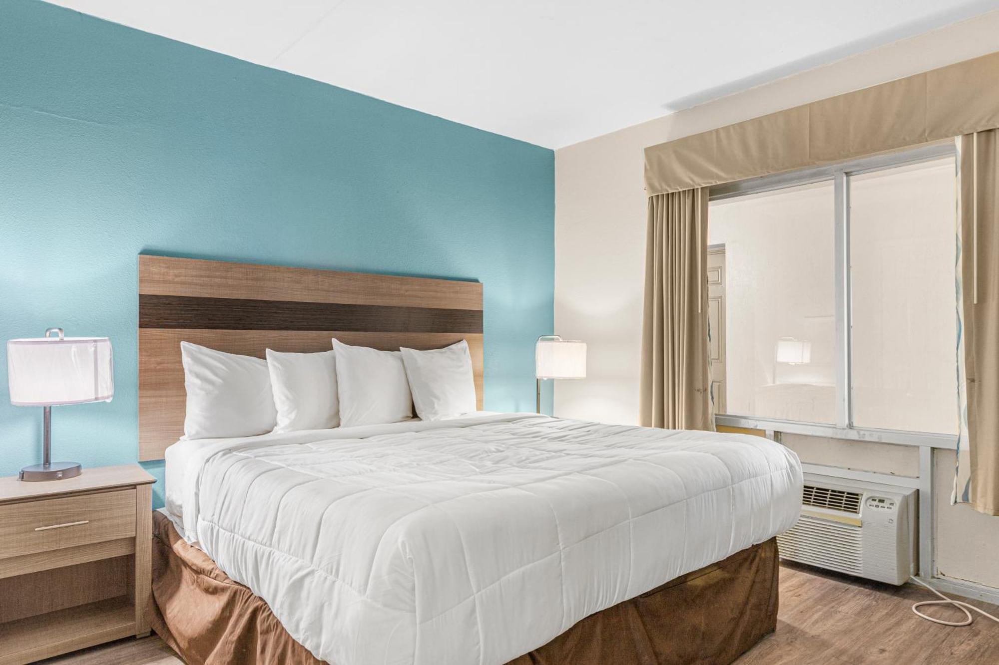 מירטל ביץ' Ocean Crest Inn And Suites חדר תמונה